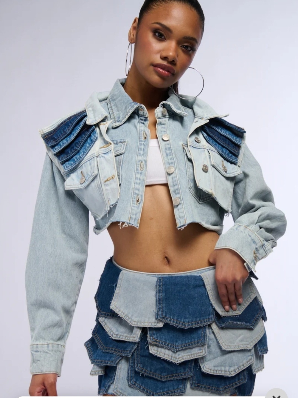 AKIRA Light Blue & Dark Blue Patchwork Cropped Denim Jacket And Skirt Set - Picture 3 of 3